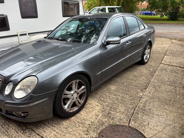 image for Mercedes-Benz, E CLASS, Saloon, 2007, Semi-Auto, 2987 (cc), 4 doors