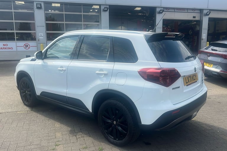  Suzuki Vitara 1.4 Boosterjet Mhev Sz5 Suv 5dr Petrol Hybrid Manual Allgrip