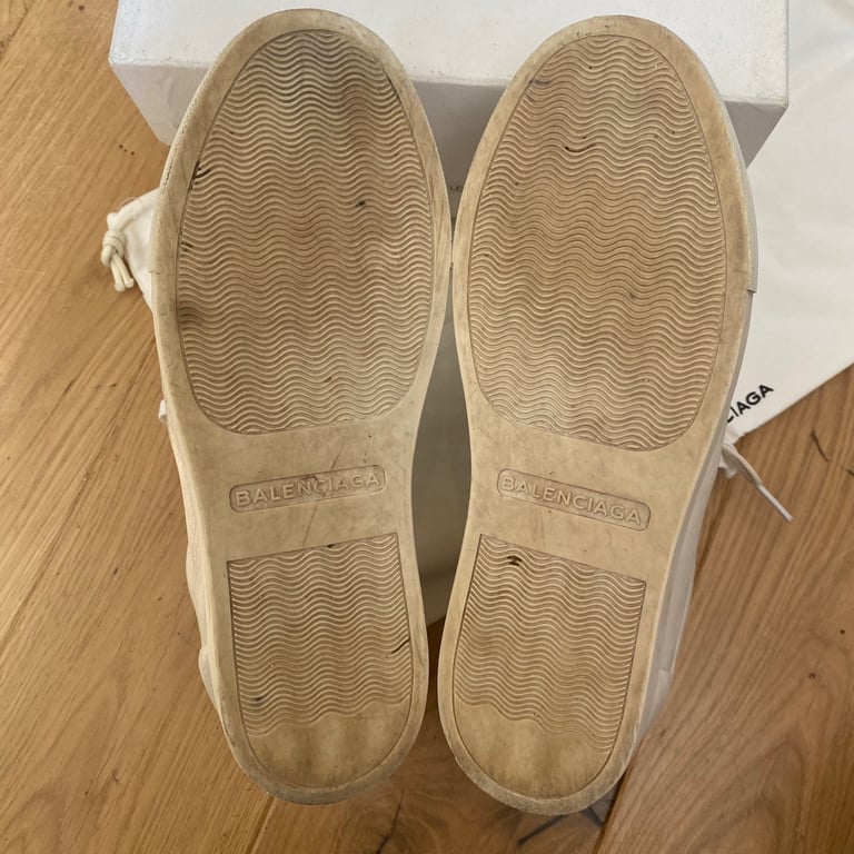 Balenciaga Arena shoes/trainers size 3