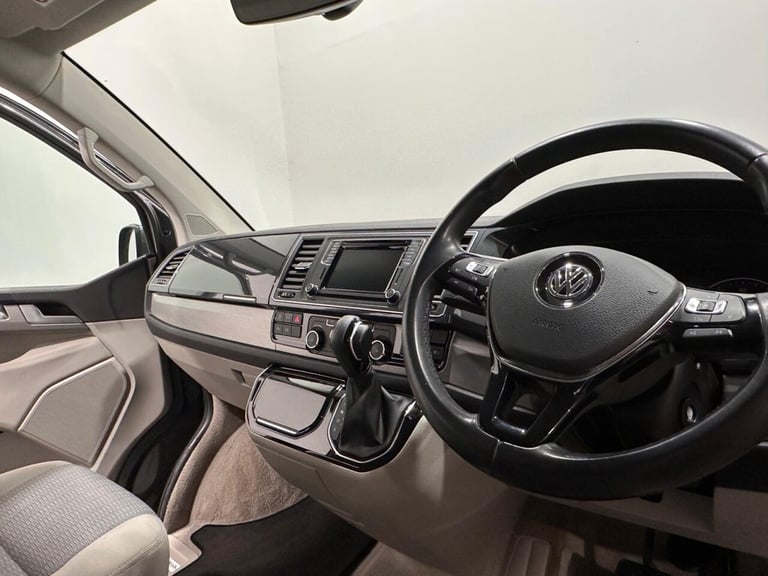 2019 Volkswagen Caravelle 2.0 TDI BlueMotion Tech SE MPV 5dr Diesel DSG Euro 6 (s/s) (150 ps) MPV...