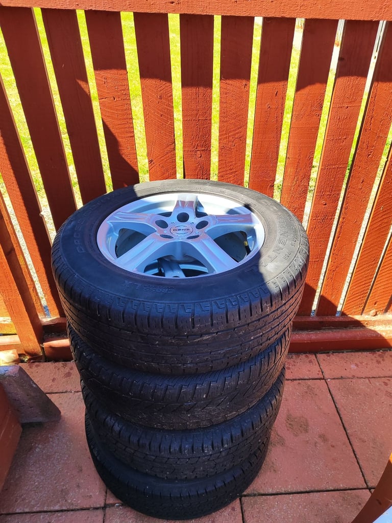 Set of 4 Alloys with tyres.