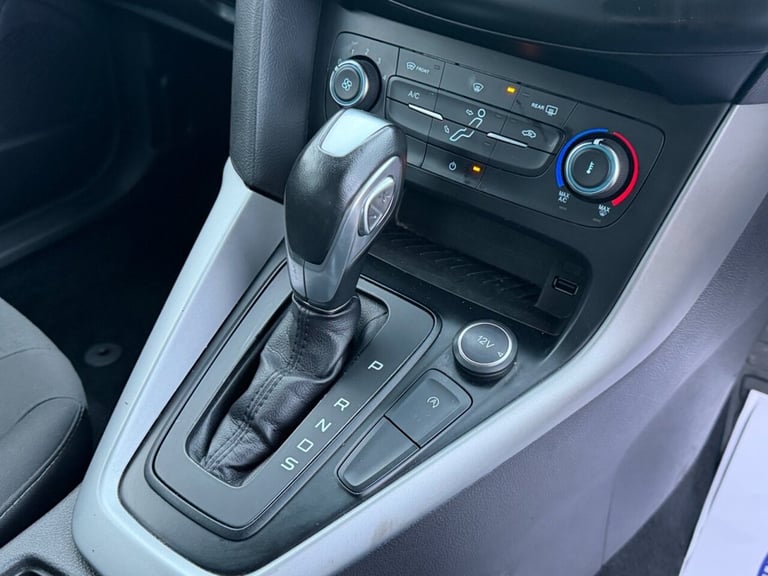 2016 Ford Focus 1.0 EcoBoost 125 Zetec 5dr Auto HATCHBACK PETROL Automatic