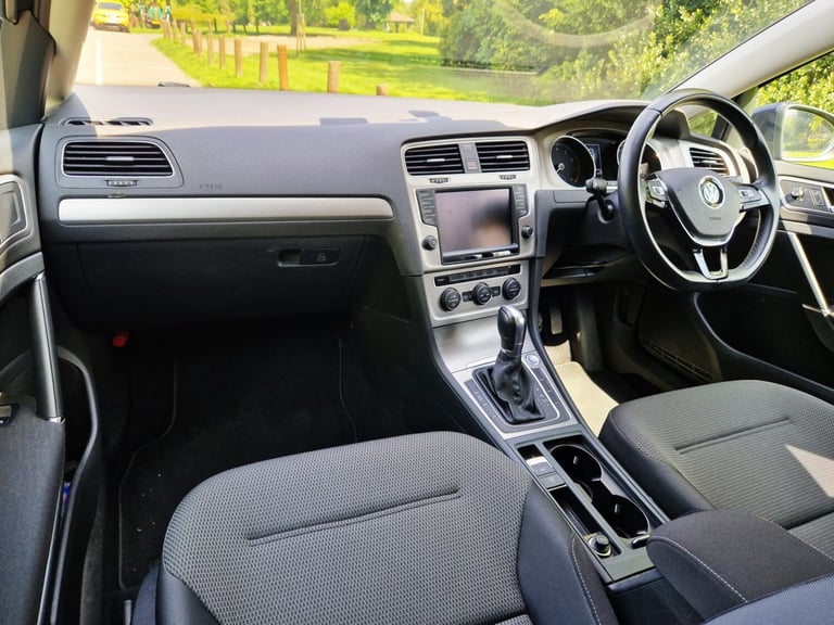 2016 Volkswagen Golf 1.2 TSi DSG Automatic (Low 65,700 Miles) 5dr hatchback. TopSpec . PX OK Hatc...