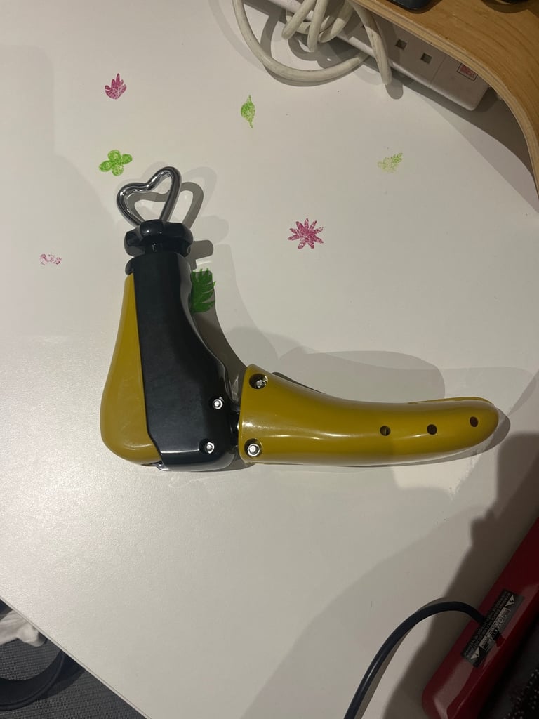 image for Shoe stretcher - works for 8.5 - 12