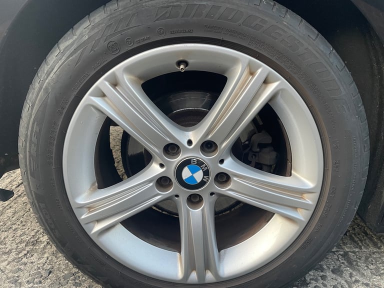 BMW, 3 SERIES, Saloon, 2013, Auto| 2key|Low miles|BMW serviced