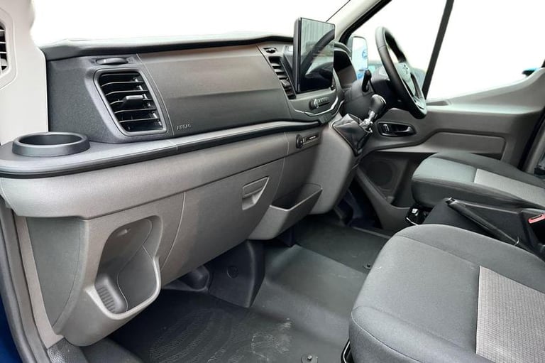 2025 Ford Transit 460 Leader L4 H3 ELWB High Roof 17 Seat Minibus RWD 2.0 EcoBlue 165ps, PRIV Min...