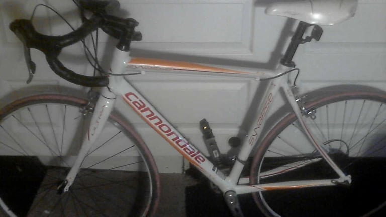 image for Cannondale Synapse Ultra Hybrid Road Bike 