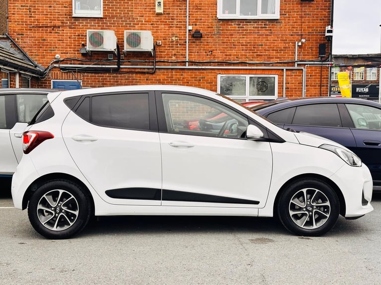 2019 Hyundai i10 1.0 Premium Euro 6 5dr HATCHBACK Petrol Manual