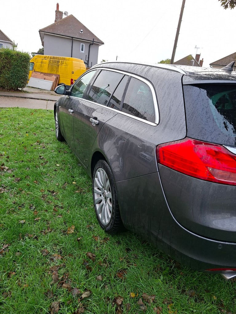 Vauxhall, INSIGNIA, Estate, 2010, Manual, 1956 (cc), 5 doors