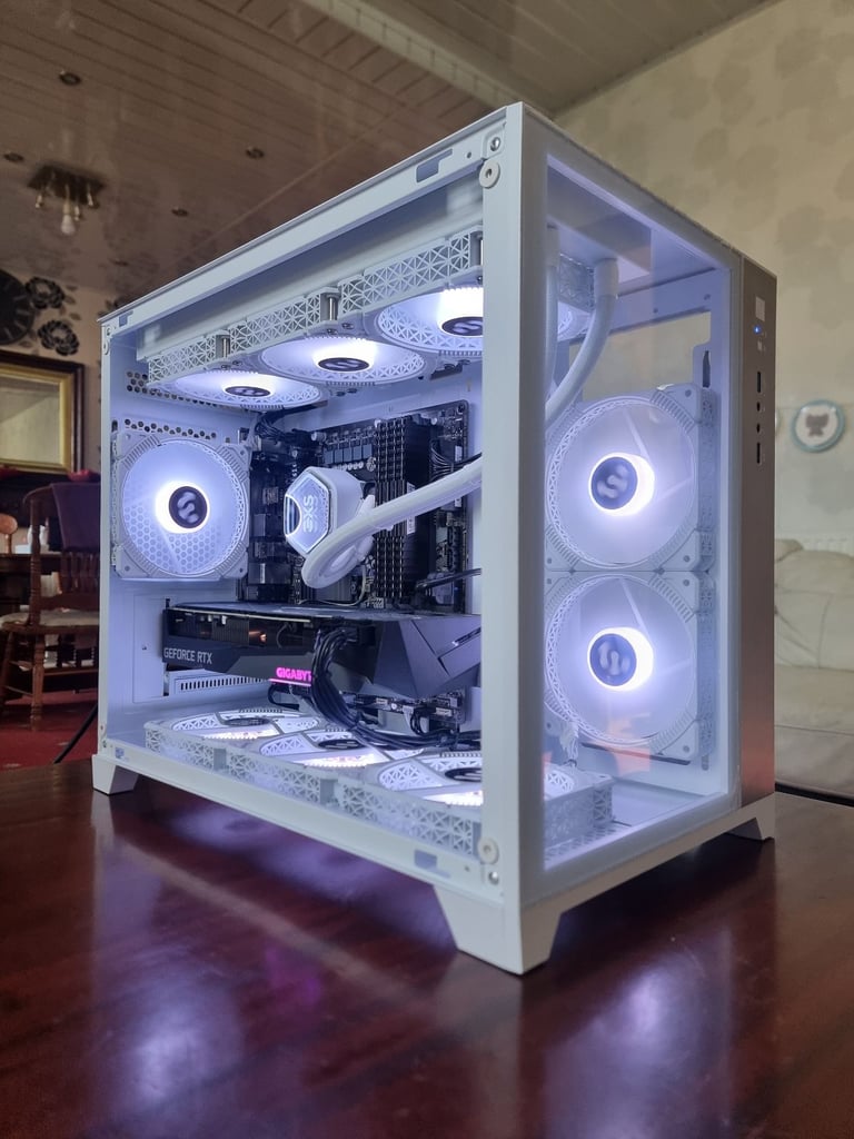 i7 12700, RTX 3070 8GB, 32GB RAM, High Spec Gaming PC.