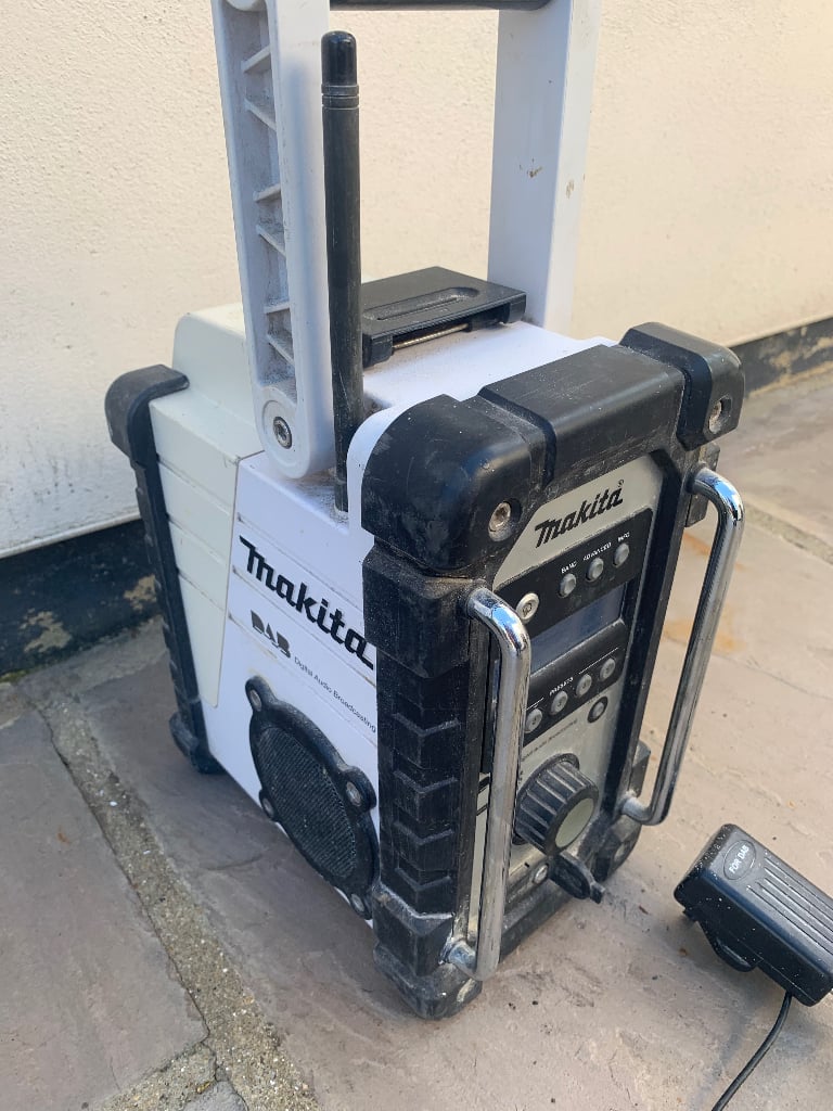 Makita DAB radio