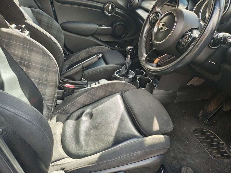 Mini, HATCHBACK, Hatchback, 2015, Manual, 1496 (cc), 5 doors