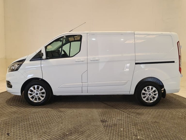 FORD TRANSIT CUSTOM 2.0 300 ECOBLUE LIMITED P/V L1 H1 170 BHP SWB DIESEL