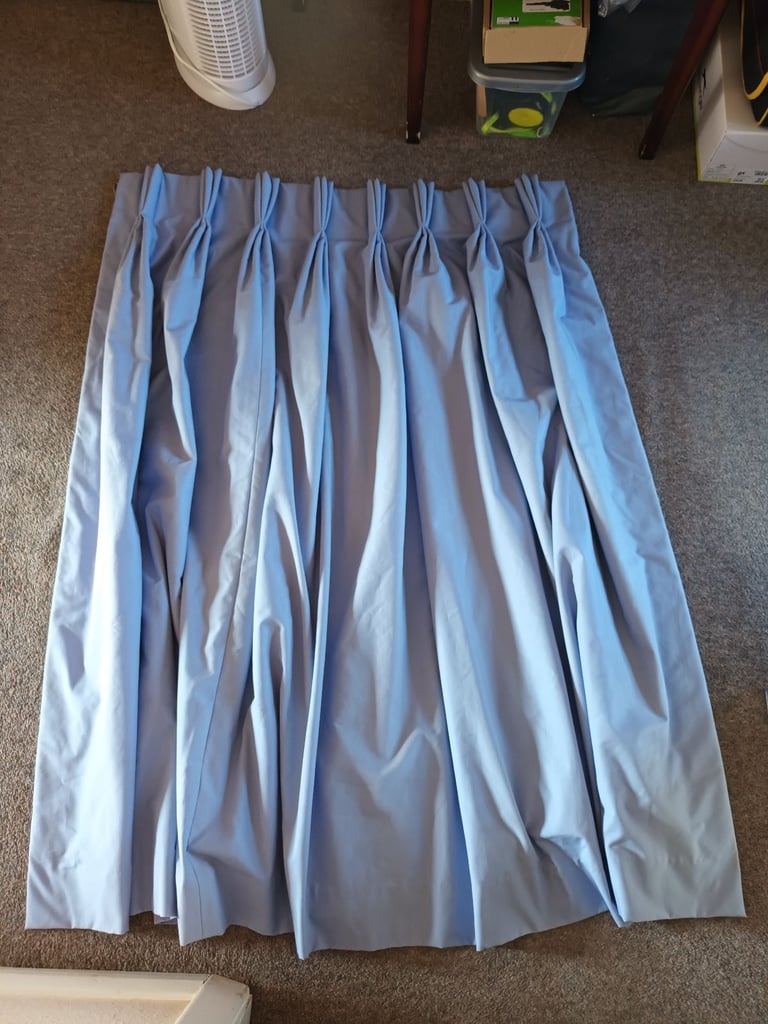 2 pair's of Curtains. 