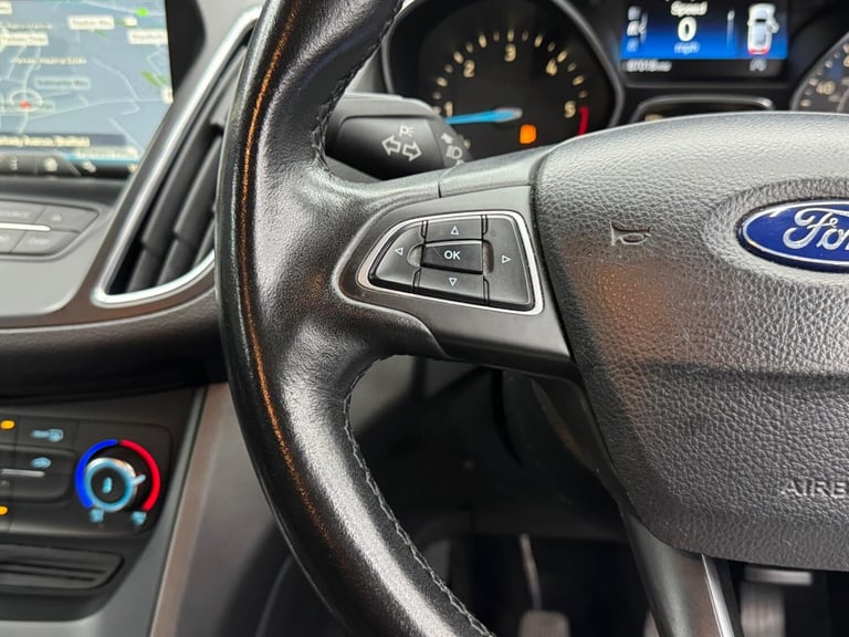 2015 Ford Grand C-Max 1.5 TDCi Zetec Euro 6 (s/s) 5dr MPV Diesel Manual