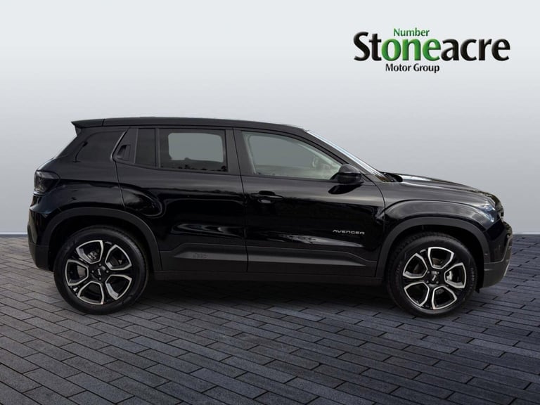 2025 Jeep Avenger Summit 1.2 100hp Mt HATCHBACK Petrol Manual