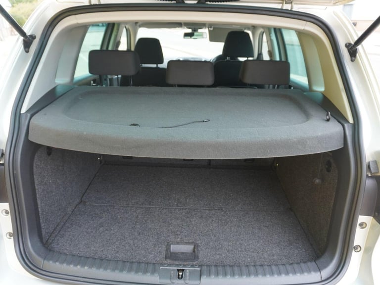 2014 Volkswagen Tiguan 2.0 TDI BlueMotion Tech Match DSG 4WD Euro 5 (s/s) 5dr SUV Diesel Automatic