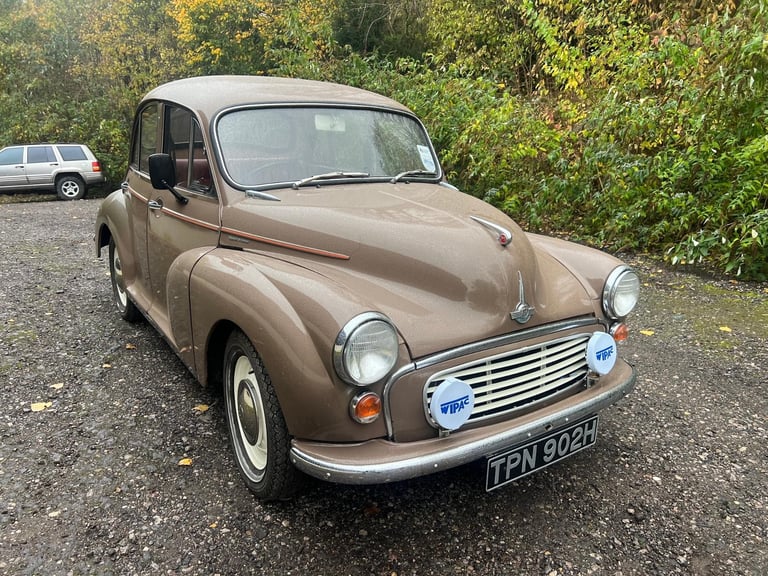image for Morris Minor 1000 4 Door Saloon 1970 - Walk Around Video