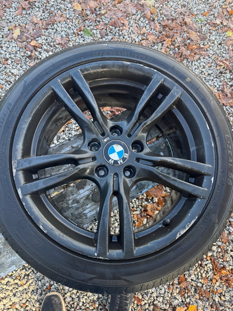 Bmw 18 inch alloys f30/f31