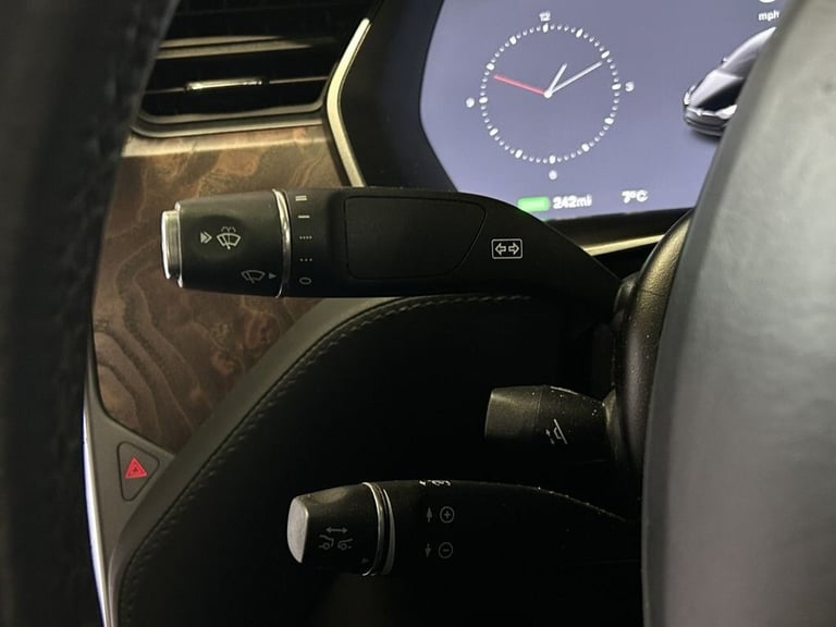 2019 Tesla Model X 100D (Dual Motor) SUV 5dr Electric Auto 4WDE (417 bhp) HATCHBACK ELECTRIC Auto...