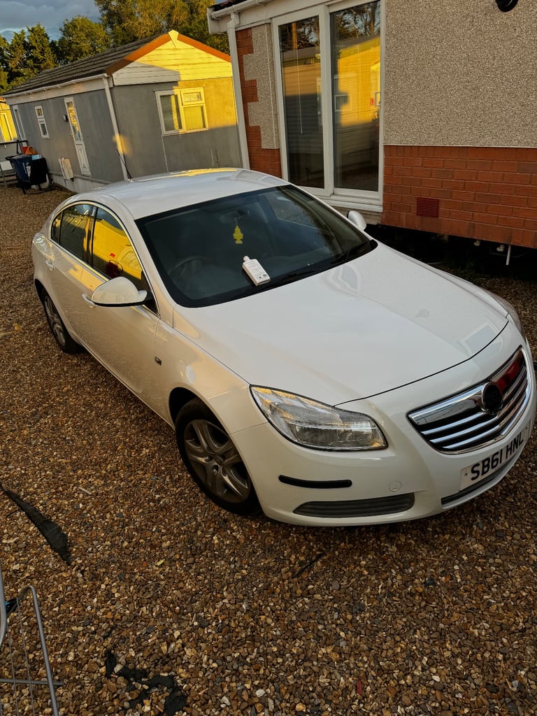 image for Vauxhall, INSIGNIA, Hatchback, 2011, Manual, 1796 (cc), 5 doors