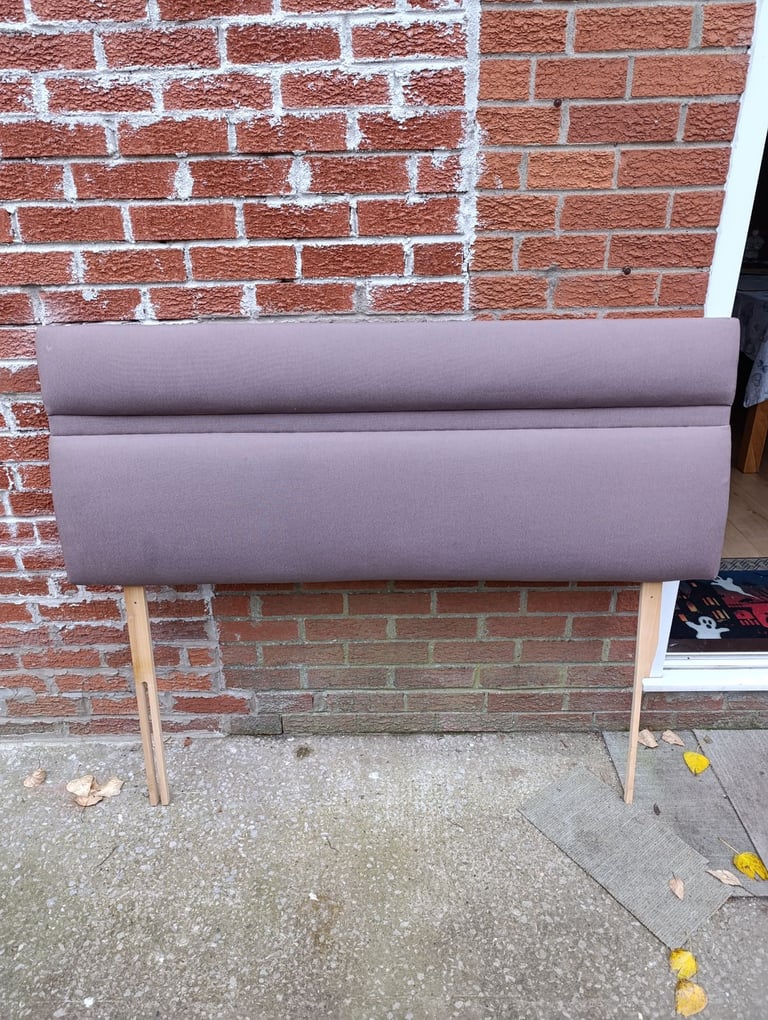 Headboard 