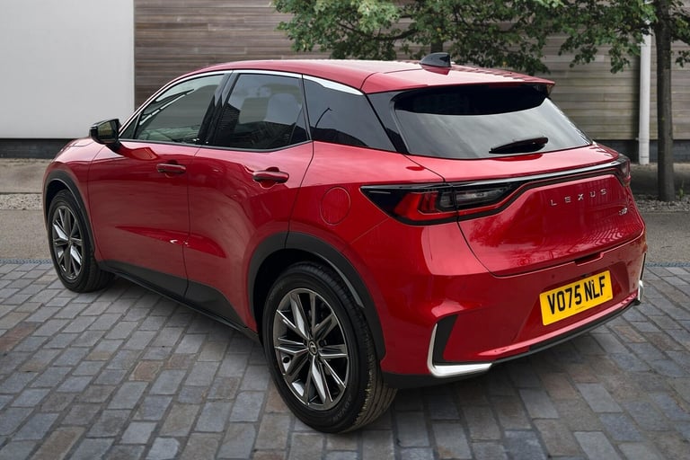 2025 Lexus LBX 1.5 Premium Plus 5dr E-CVT Hatchback Hybrid Automatic