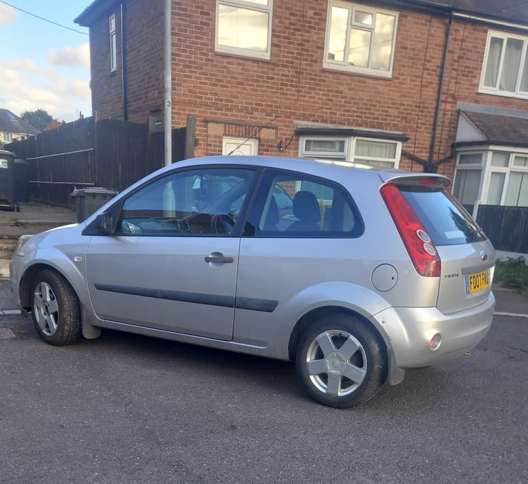 Ford, FIESTA, Hatchback, 2007, Manual, 1388 (cc),3 doors - Image 3
