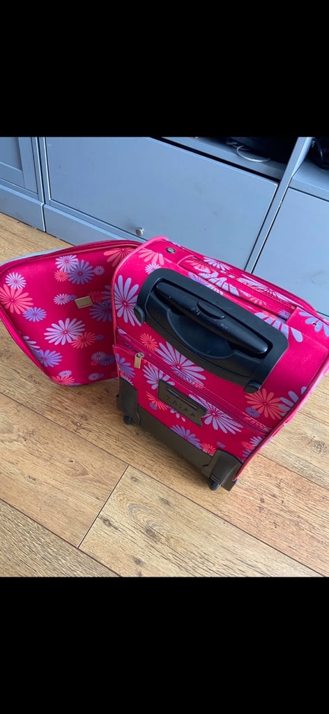 Small cabin Luggage £20
