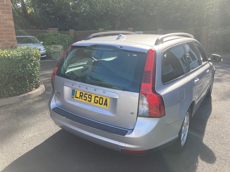 VOLVO V50 1.8 S 5 DOOR ESTATE NEW MOT