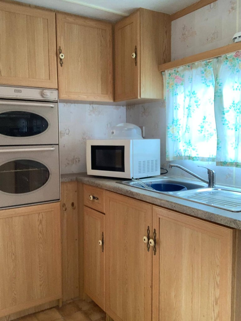 2-Bedroom Chalet | Furnished | Bills Included | Gated Community | Chalk Farm Ln., Newport - CP11