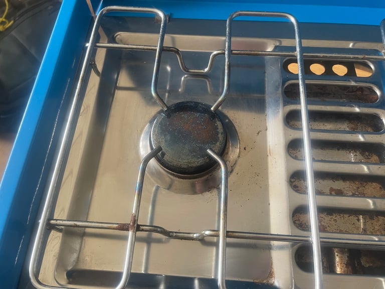 Camping double burner and grill + gas bottle+utensils