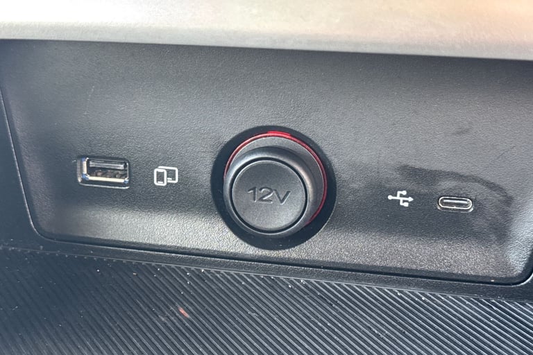 2025 MG MG ZS 106600 Hatchback Hybrid Automatic