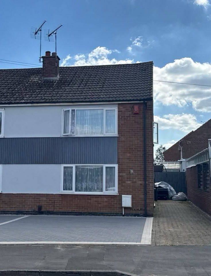 Beautiful 3 bed semi detached property 