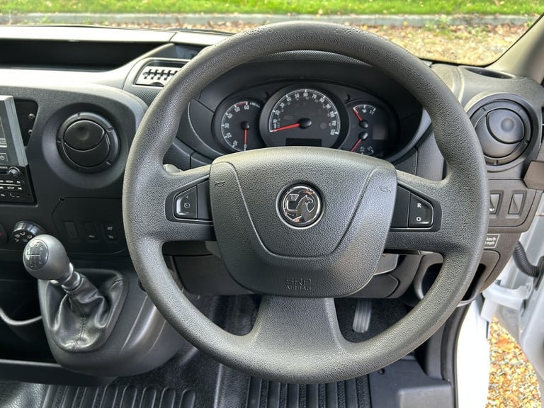 2018 VAUXHALL MOVANO 2.3 CDTi 130 WELFARE MESS CREWCAB VAN MWB CAMPER CONVERSION