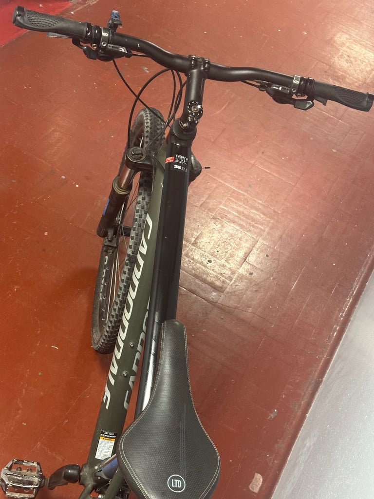 Cannondale Trail SE 4 Mountain Bike