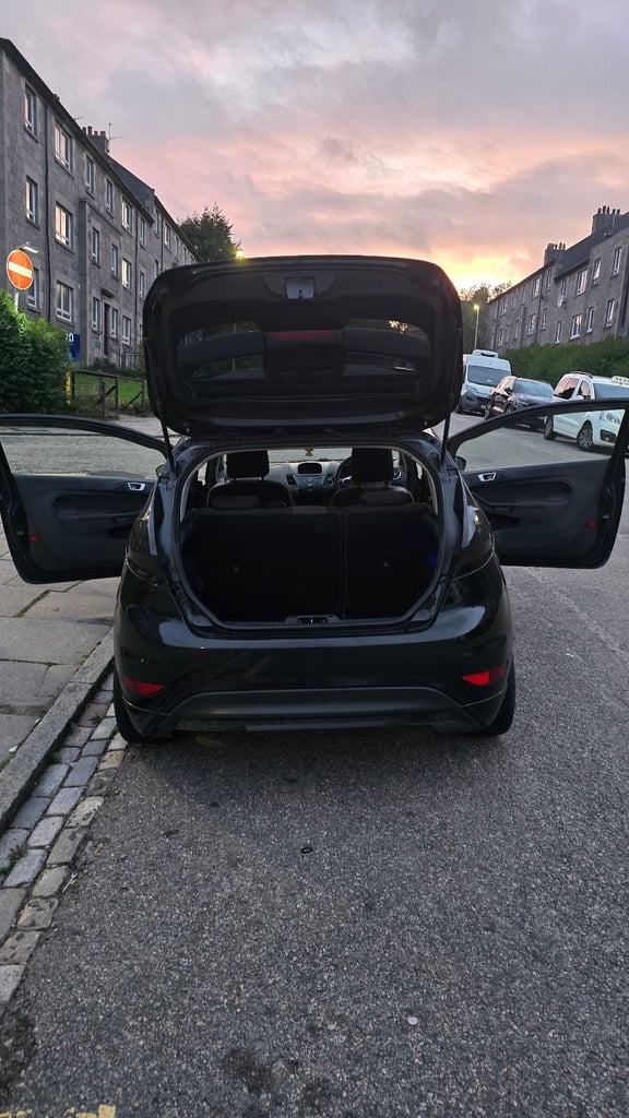 Ford, FIESTA, Hatchback, 2015, Manual, 998 (cc), 3 doors