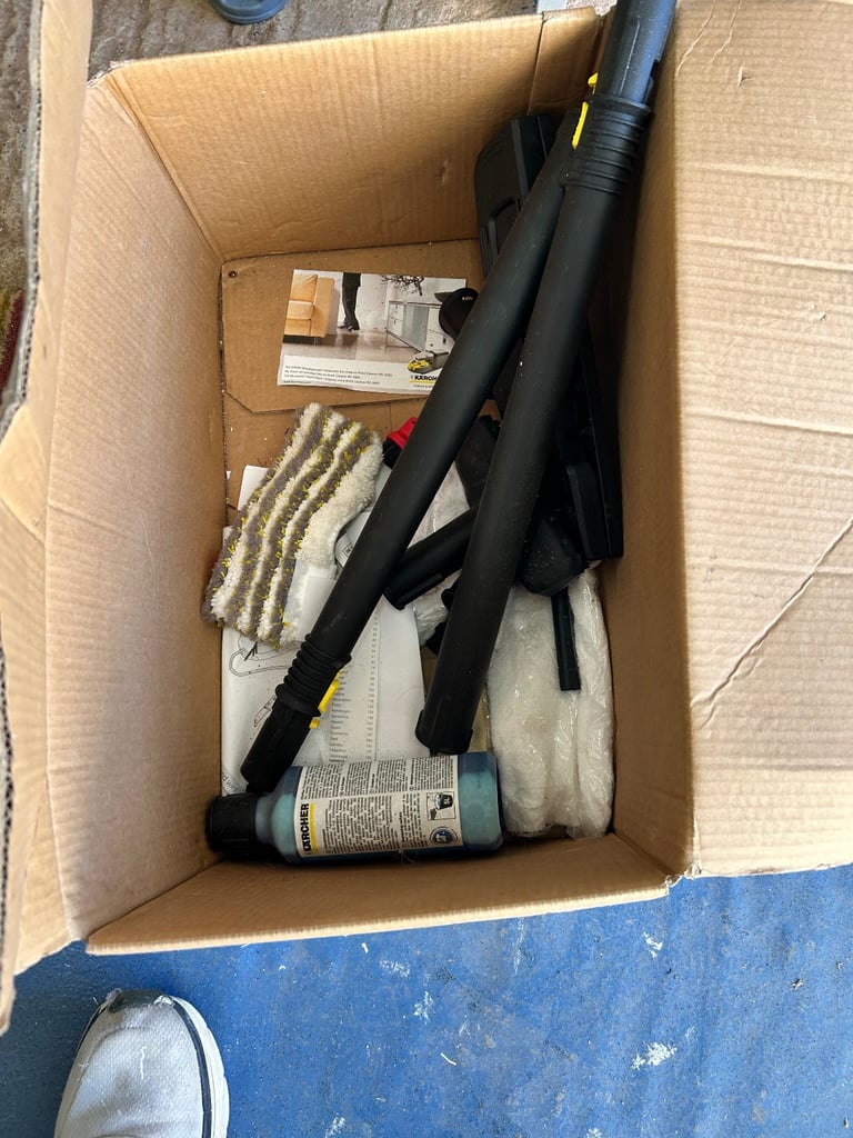 Karcher steam cleaner