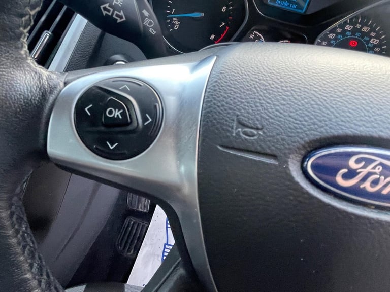 2014 Ford Focus 1.0T EcoBoost Zetec S Euro 5 (s/s) 5dr HATCHBACK Petrol Manual