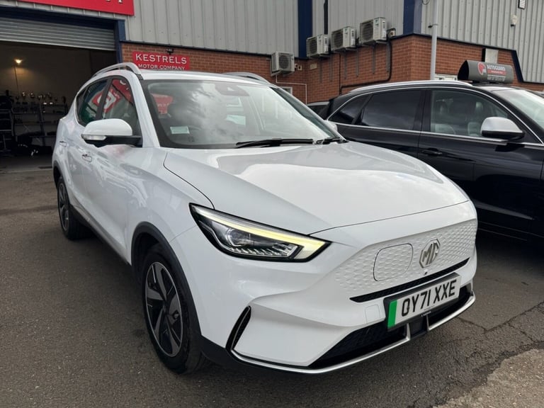 2021 MG MG ZS 72.6kWh Trophy Long Range SUV 5dr Electric Auto (156 ps) HATCHBACK ELECTRIC Automatic