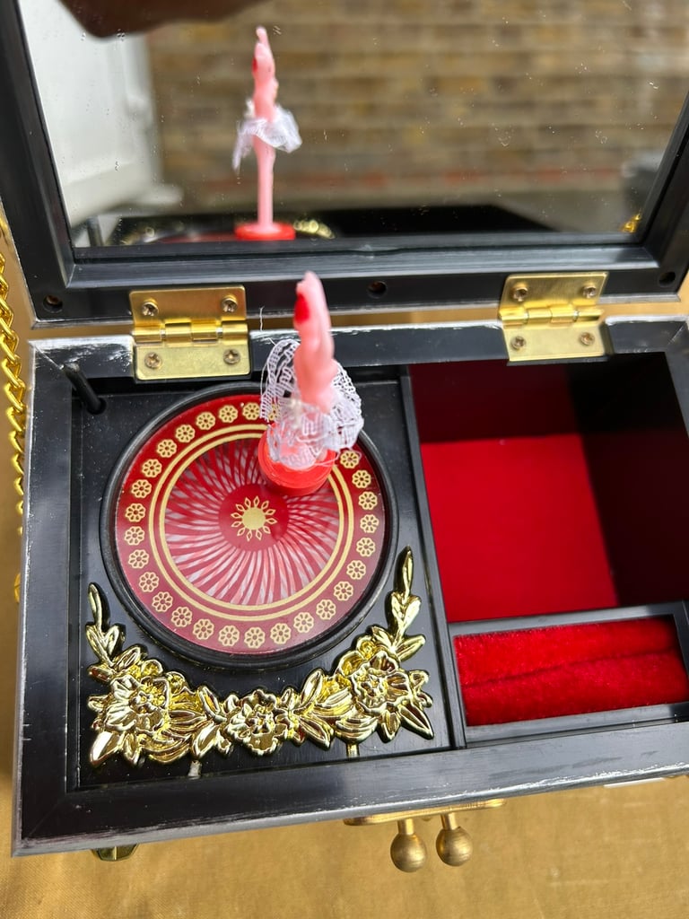 image for NEW Silver Musical Ballerina Jewellery Box