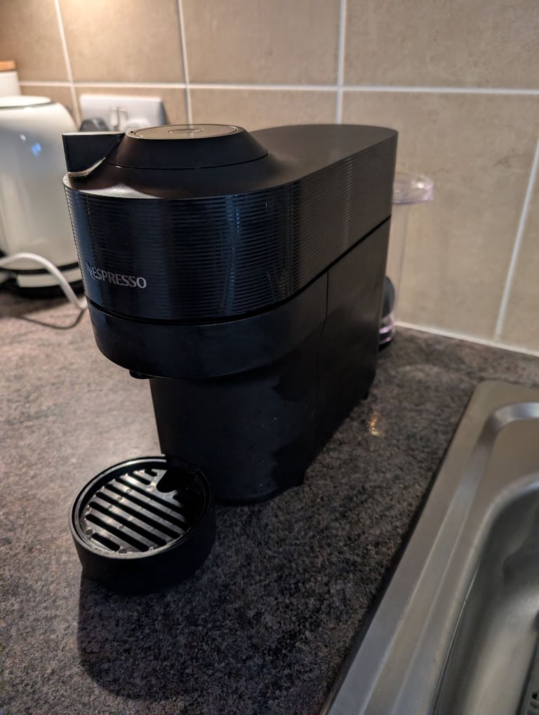 Nespresso Virtuo Coffee Machine 