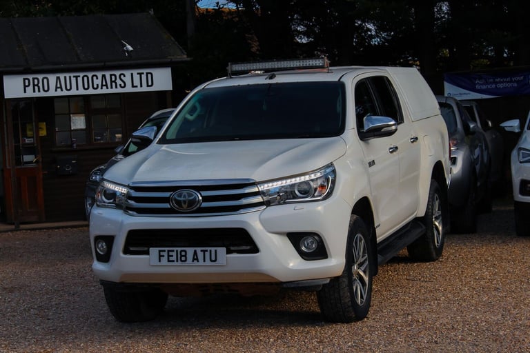 2018 Toyota Hilux 2.4 D-4D Invincible 4WD Euro 6 (s/s) 4dr (TSS, 3.5t) PICK UP Diesel Manual