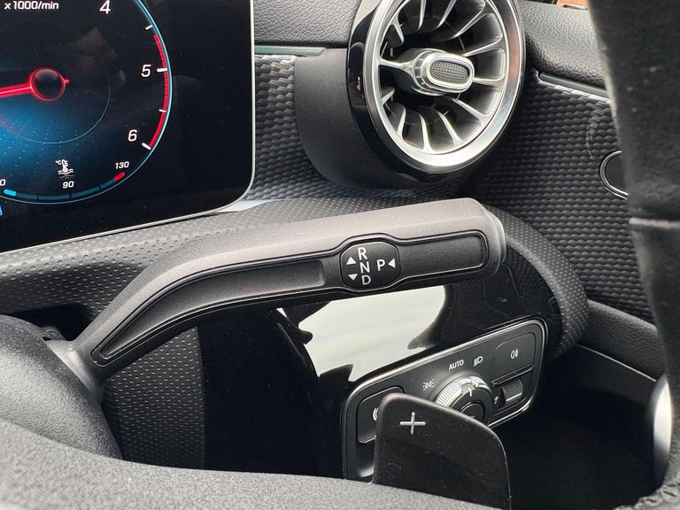 2020 Mercedes-Benz A-Class 2.0 A200d Sport (Premium Plus) Hatchback 5dr Diesel 8G-DCT Euro 6 (s/s...