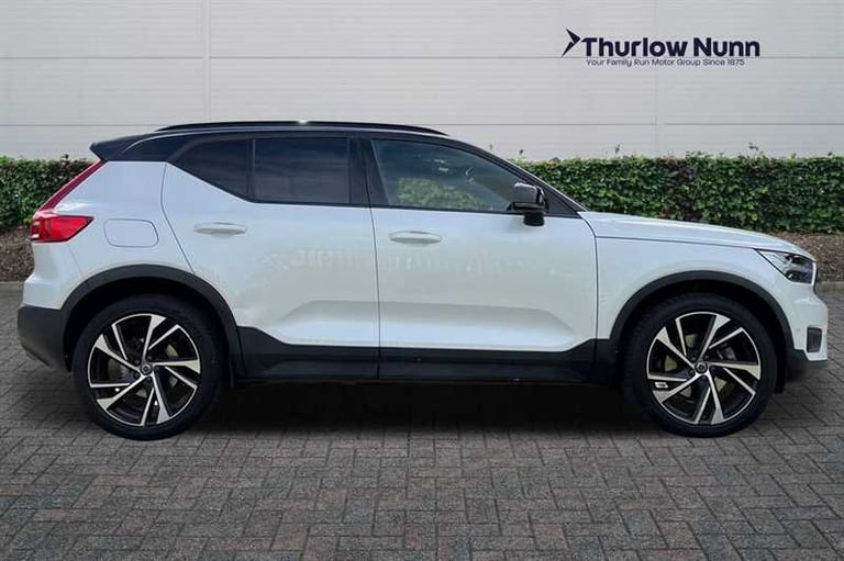 2020 Volvo XC40 2.0 B4P R DESIGN Pro 5dr Auto ESTATE PETROL Automatic