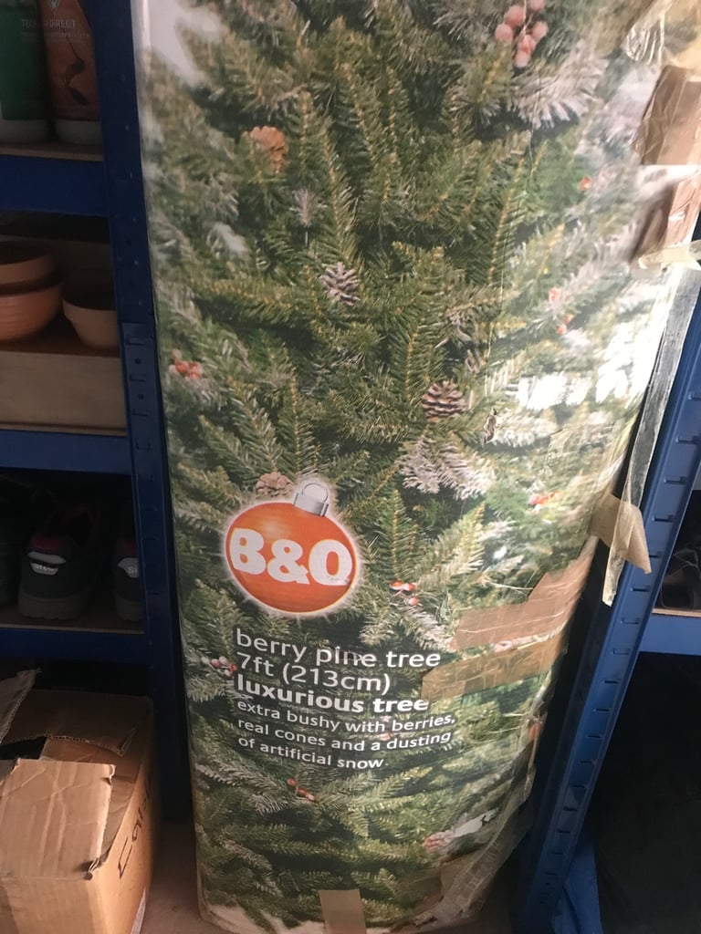7ft Christmas tree 