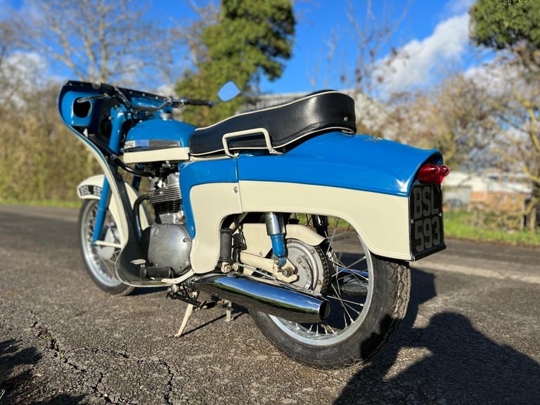 Norton jubilee 250cc,1959, fitted with Period Avon fairing, stunning 