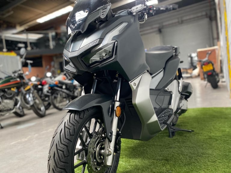 Honda ADV150 Stop/Start Automatic