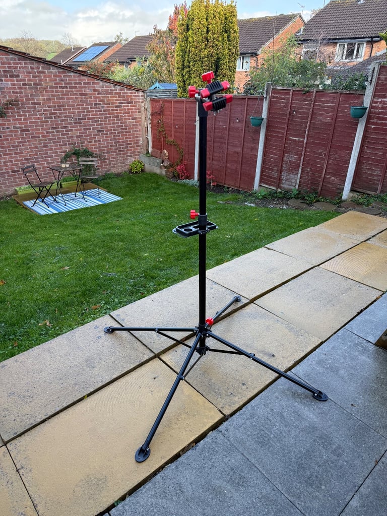 Bike repair stand 