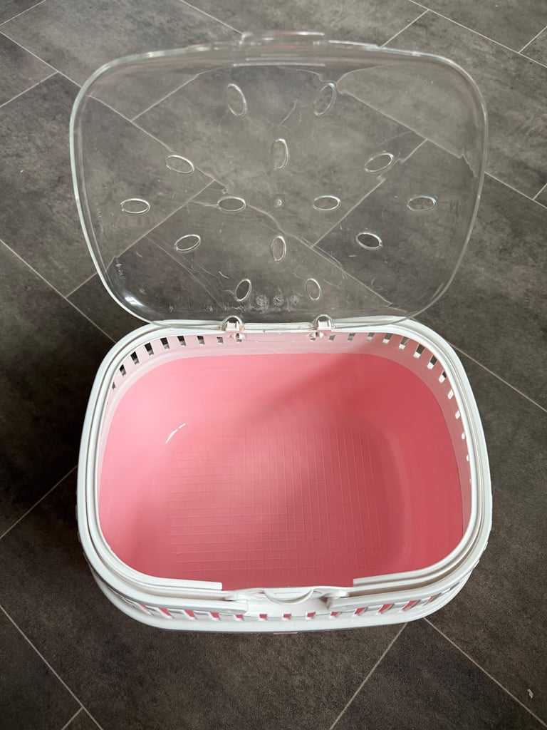 image for Pet carrier 
